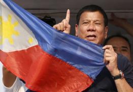 Жители Филиппин последовали призыву президента убивать наркоманов и дилеров