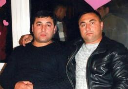 Братья Умуд и Сабир Шириновы за секунду до взрыва спасли из горящей машины семью: 3-летнего малыша и его родителей